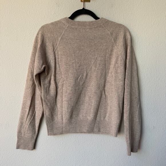 Quince 100% Cashmere Beige Oatmeal Crewneck Sweater Size S - Picture 2 of 5